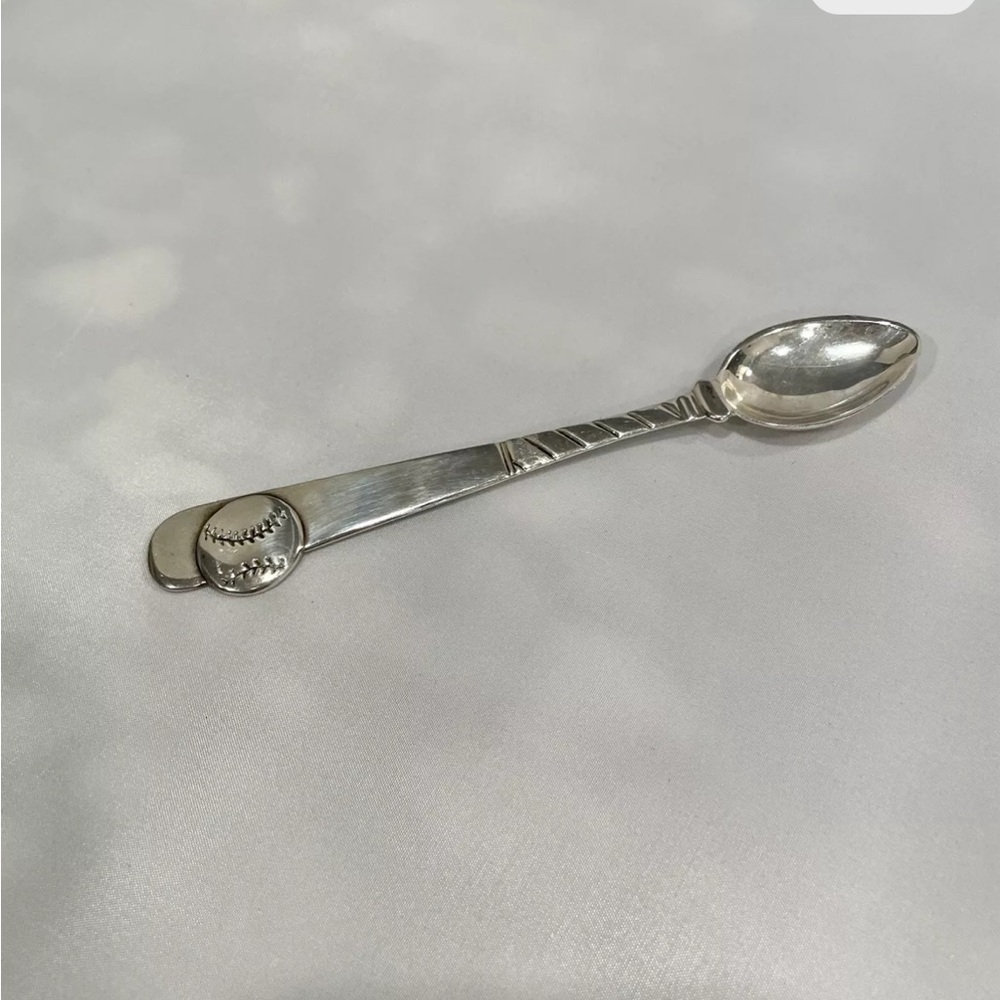 Tiffany & Co. 925 Sterling Silver Baseball Glove Baby Spoon